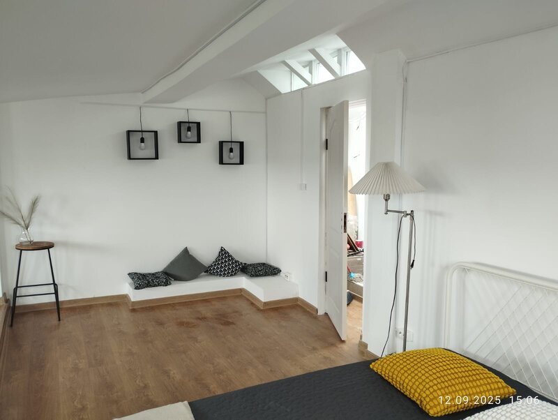 Erou Iancu Nicolae, Zoo