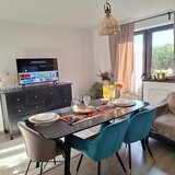 Erou Iancu Nicolae, Zoo